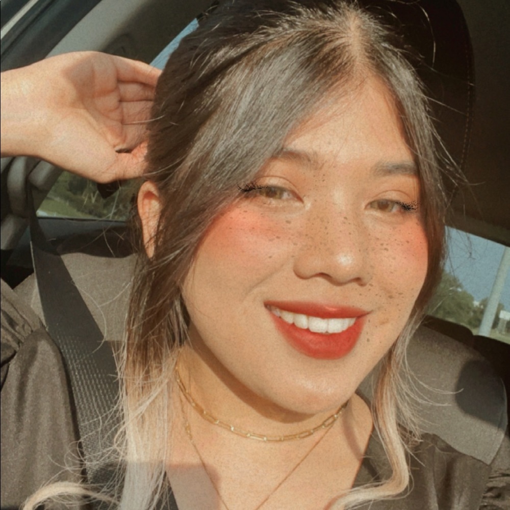 Meet your Posher, Aliana